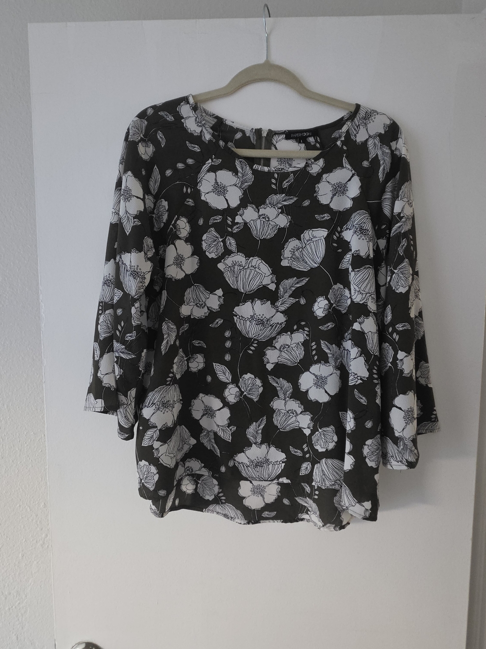 Papermoon Olive Green Floral Scoop Neck Tunic